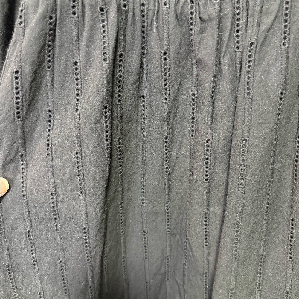 ANTHROPOLOGIE HUTCH Black Eyelet Lace Puff Sleeve Smocked Midi Dress XSP - Picture 6 of 9